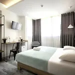 ゲストハウス Urban 4*