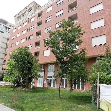 ゲストハウス Urban 4*